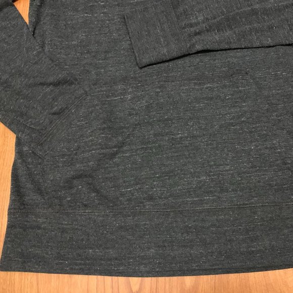 OTB Lightweight kangaroo pocket hoodie - Picture 2 of 8